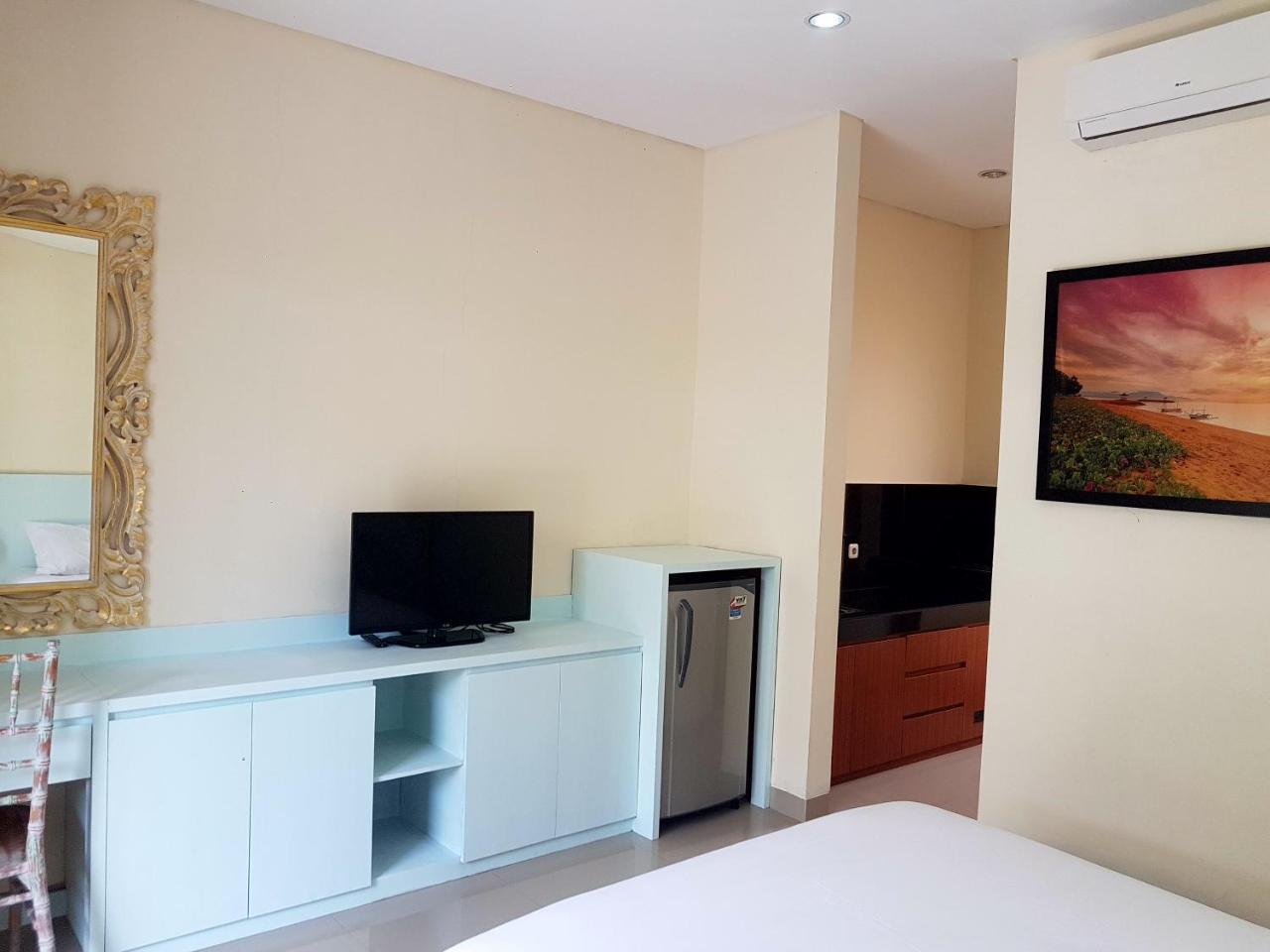Ayu Love & Harmony Guest House Sanur  Exterior photo